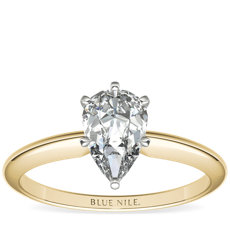Classic Six Claw Solitaire Engagement Ring in 18k Yellow Gold